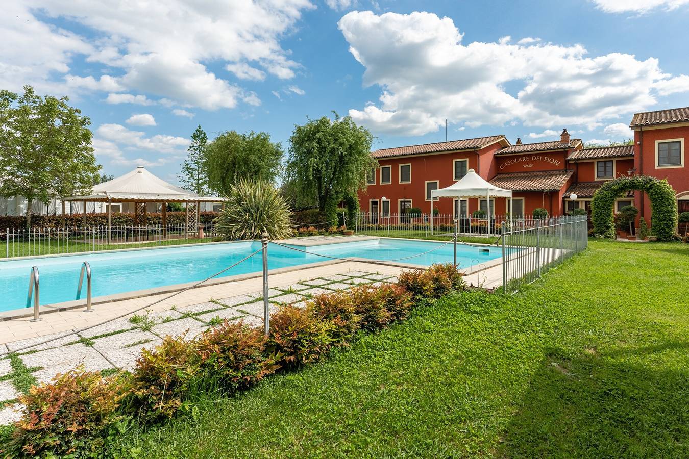 Holiday Home "Mughetto" with Shared Pool, Terrace and Wi-Fi in Montecarlo (Tuscany), Lucca Province