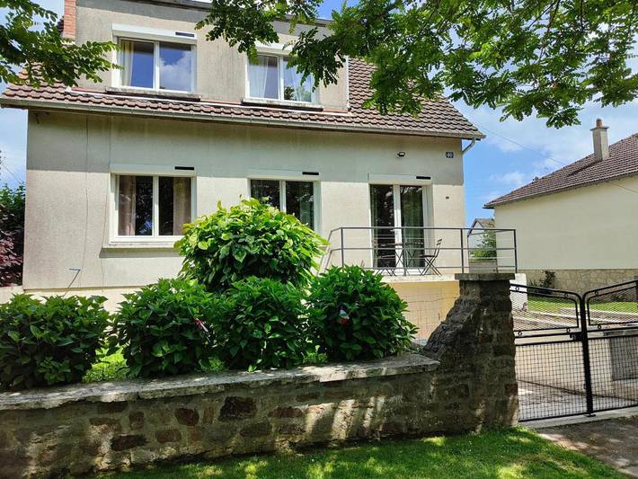 Vakantiehuis voor 8 personen, with Balkon and Terras as well as Tuin and Uitzicht in Bayeux