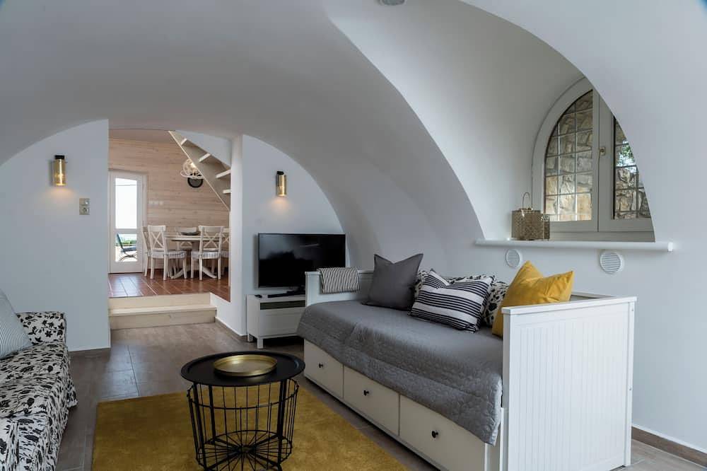 Perla Balaton - w/heated pool and lake view in Csopak, Balatonfüredi járás