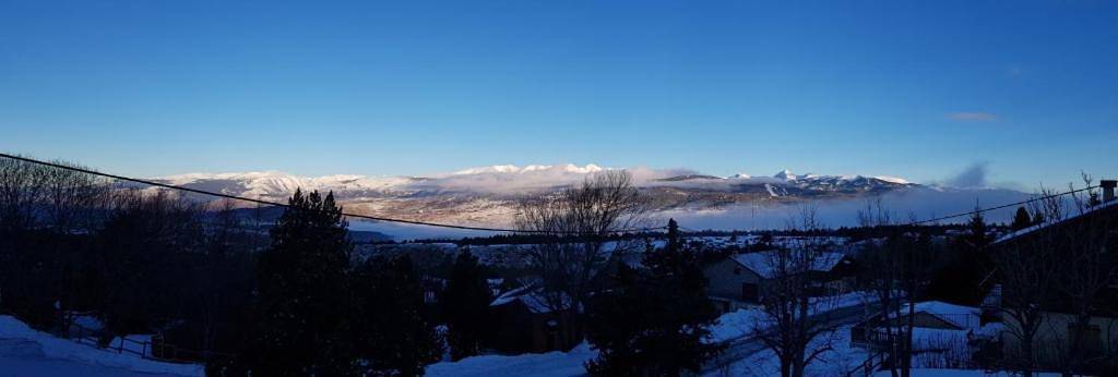 Gîte pour 8 personnes, avec jardin et vue, animaux acceptés à Eyne - 4