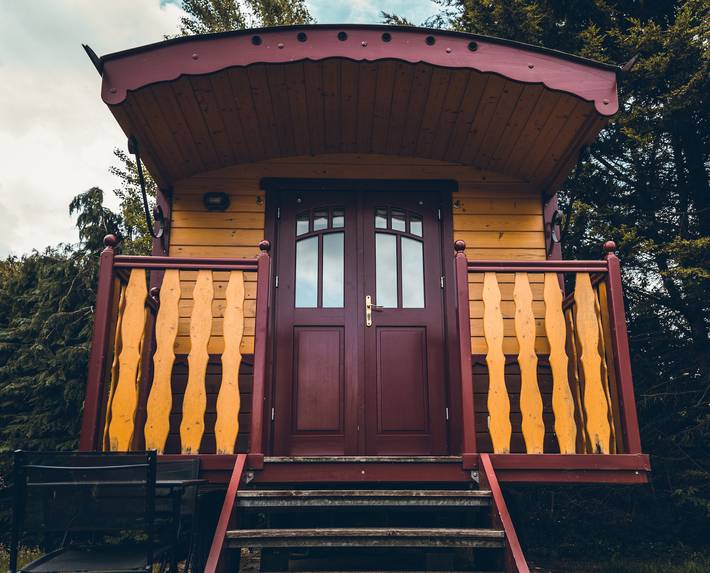 Cabane en bois pour 5 personnes, avec jardin en Bretagne