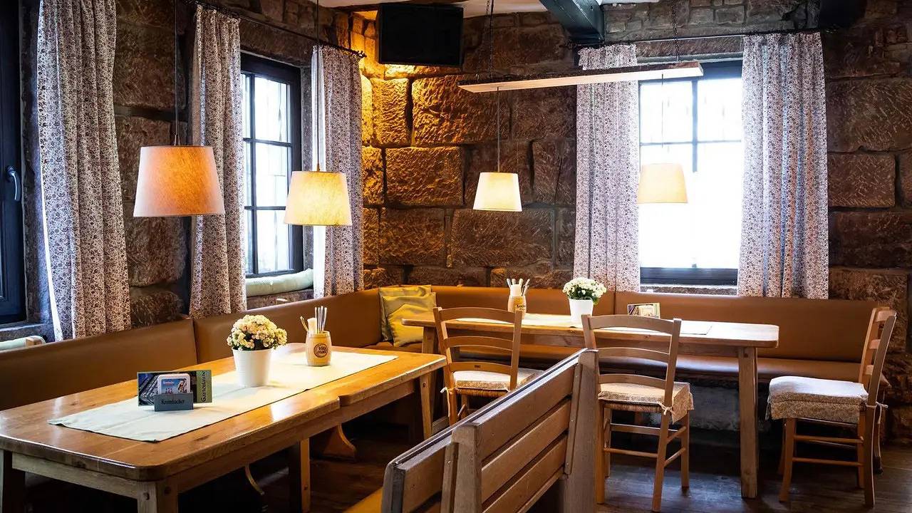 Ganze Ferienwohnung, Ferienwohnung für 2 Personen (40 m²) in Marburg in Marburg, Landkreis Marburg-Biedenkopf