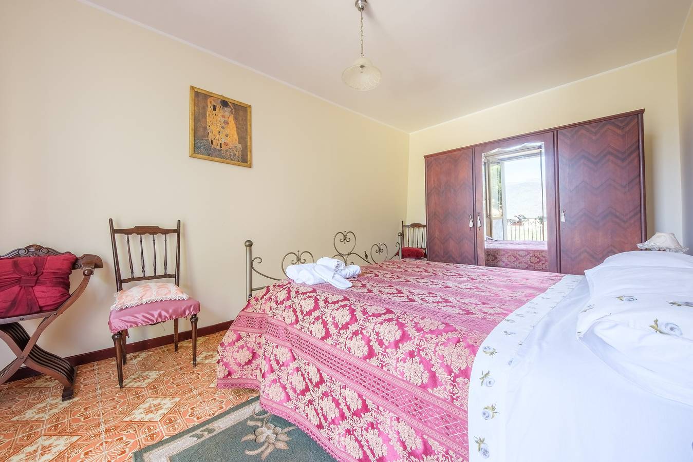 Casa vacanze 'Tommaso E Martina' con vista sulle montagne, Wi-Fi e aria condizionata in Savoca, Provincia di Messina