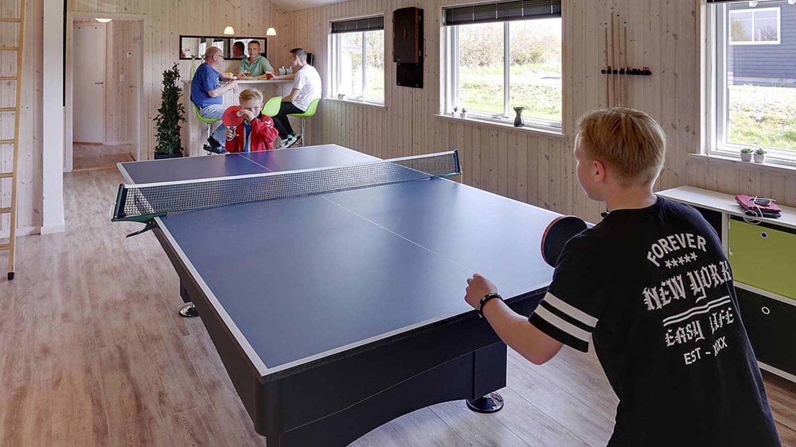 Large pool house No. 315 near beach on Funen. Rent it here. in Skåstrup Strand, Little Belt