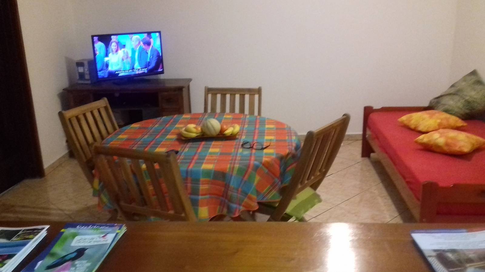 Ganze Wohnung, Komfortables Apartment Pointe-Noire + Terrasse in Pointe-Noire, Guadeloupe