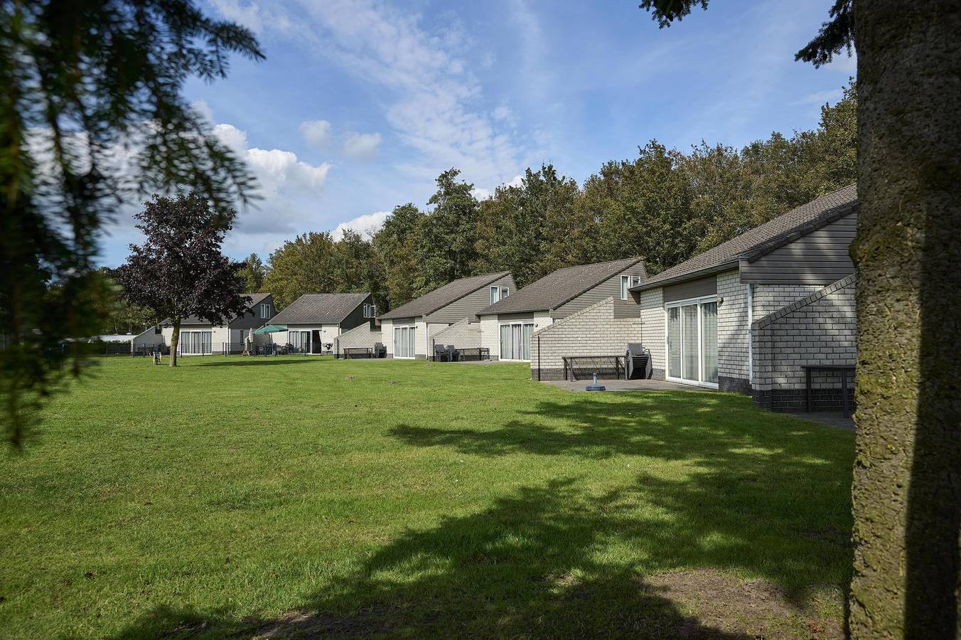 Monda Vakantieparken - Veluwe Strandbad — Bungalow Comfort Deluxe | 6 Personen in Elburg, Veluwemeer