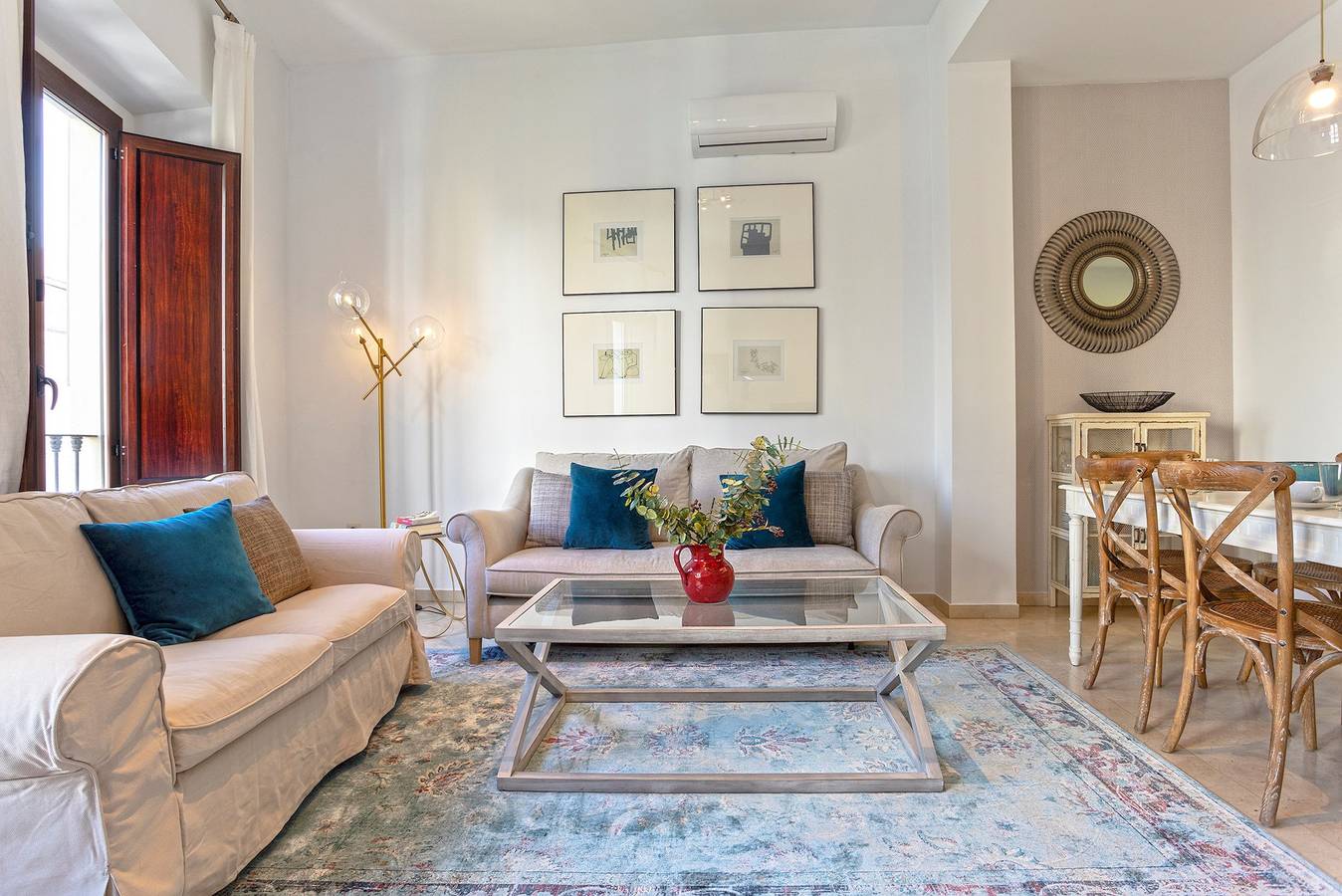 Appartement entier, Beautiful 2 bedrooms apartment with private terrace near the Cathedral. Arfe Terrace Ii in Casco Antiguo, Séville