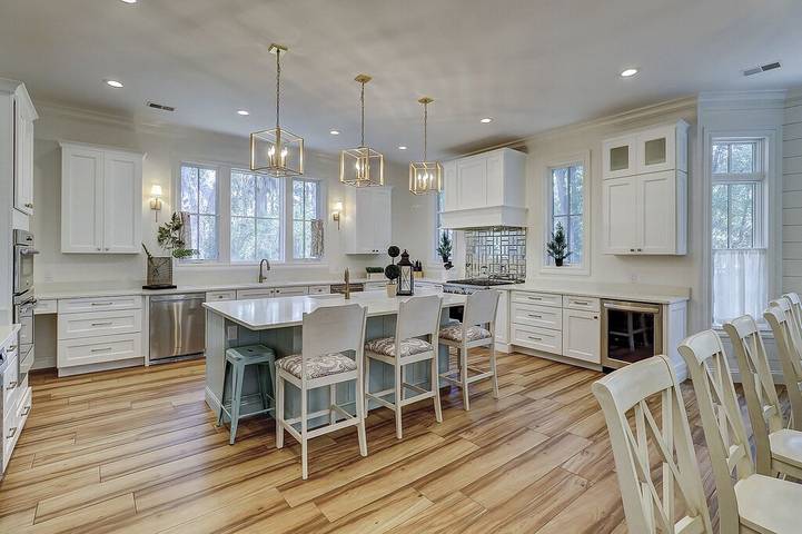 Vacation house for 21 people, with balcony in South Carolina