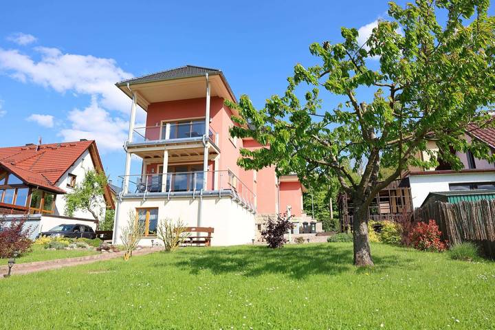 Ferienwohnung für 2 Personen, mit Garten und Ausblick in Bad Liebenstein - 2