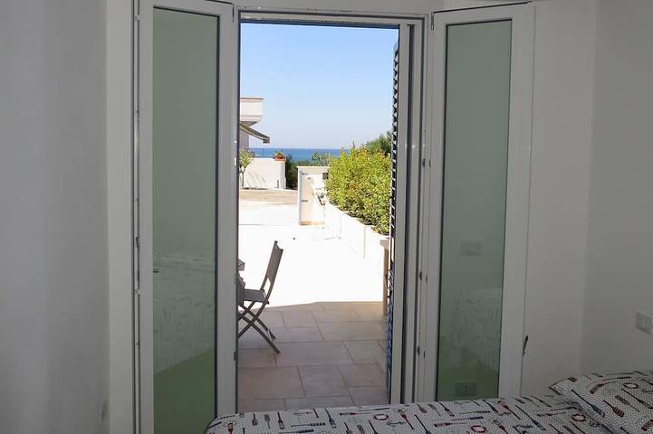 Ferienwohnung für 6 Personen, mit Terrasse in Torre Vado - 2