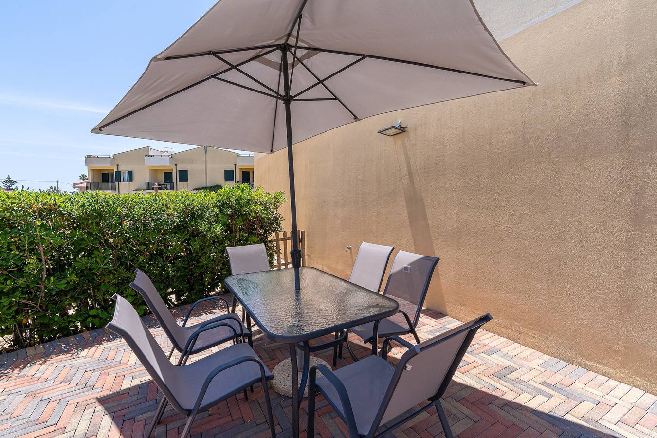 Appartement entier, Appartement 'La Casa Di Chloe' avec Wi-Fi et climatisation in Marzamemi, Pachino