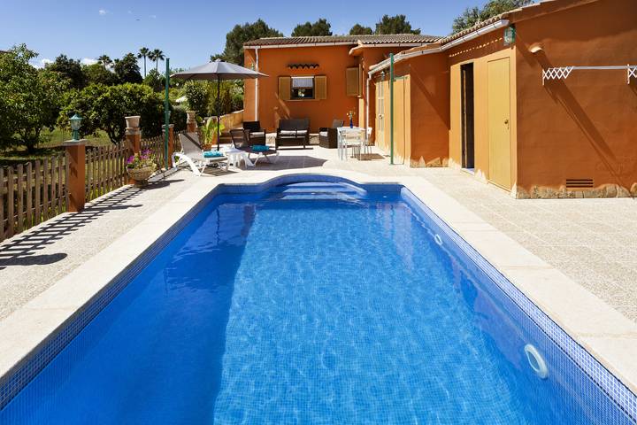 Finca für 4 Personen, mit Garten in Llubí