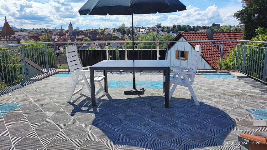 Ferienwohnung für 2 Personen, mit Terrasse und Ausblick in Waiblingen