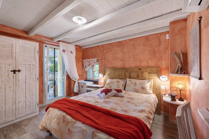 Ferienwohnung für 2 Personen, mit Garten in Moneglia