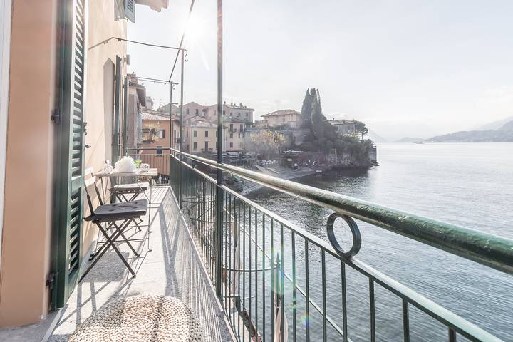 Gîte pour 8 personnes, avec vue sur le lac et balcon dans Varenna - 2
