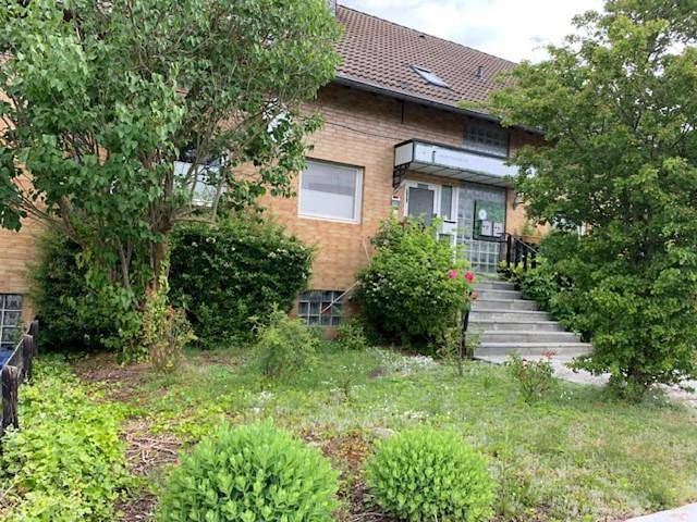 Gîte pour 3 personnes, avec terrasse et jardin à Windhagen