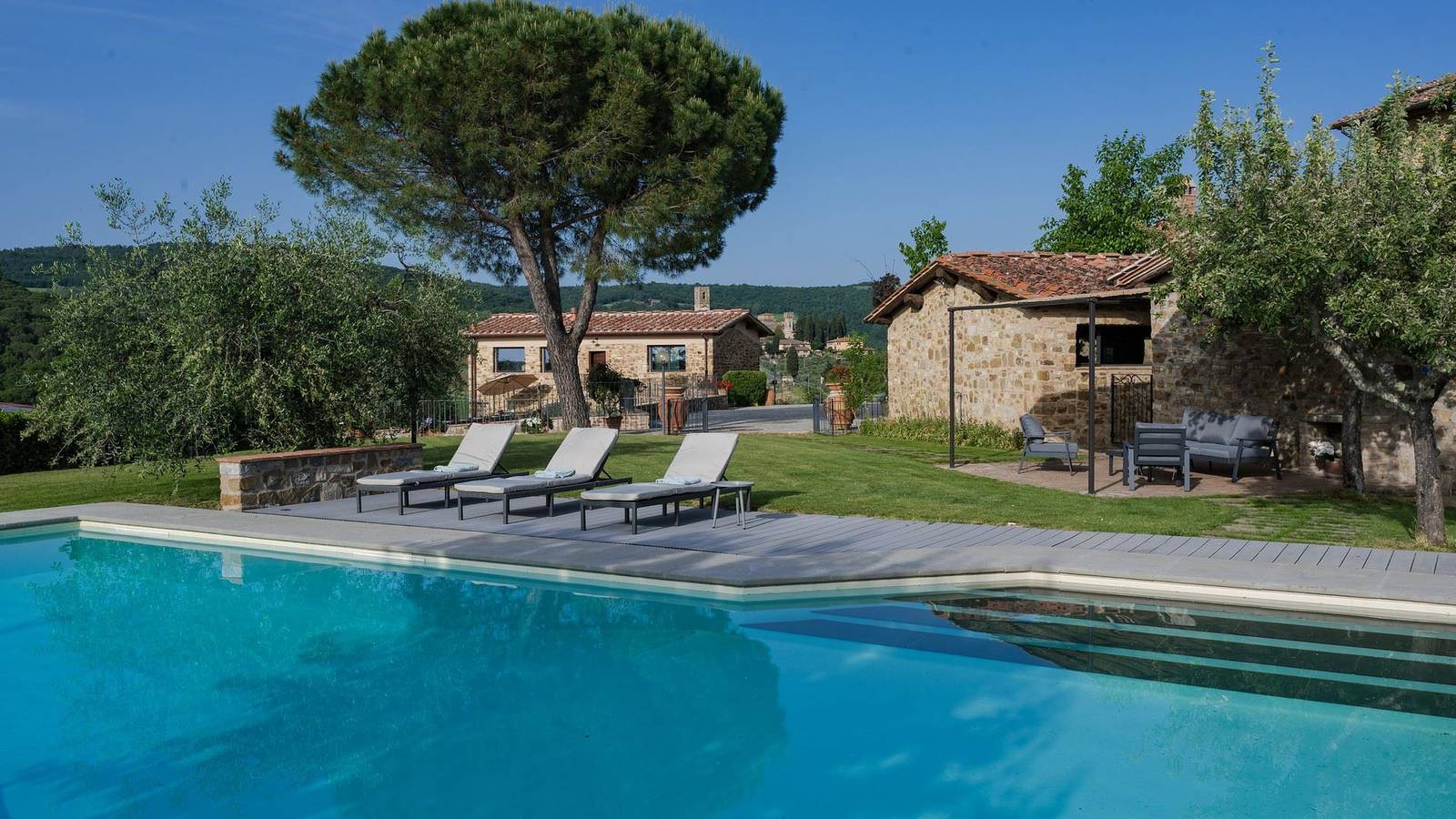La Pagliera di Badia a Passignano in Tavarnelle Val di Pesa, Barberino Tavarnelle