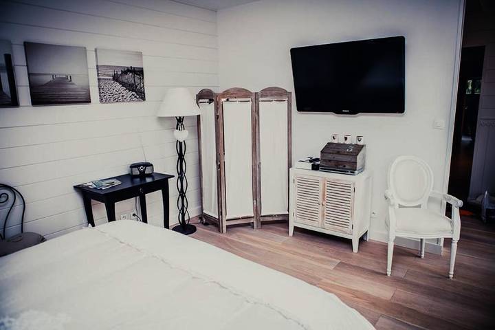 Gîte pour 5 personnes, avec jardin et vue, adapté aux familles à Groffliers - 4