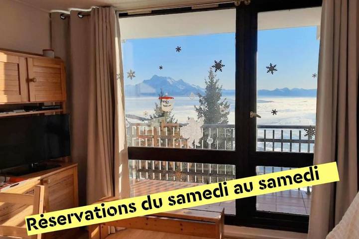 Appartement de vacances pour 4 personnes, avec vue ainsi que vue sur le lac et balcon