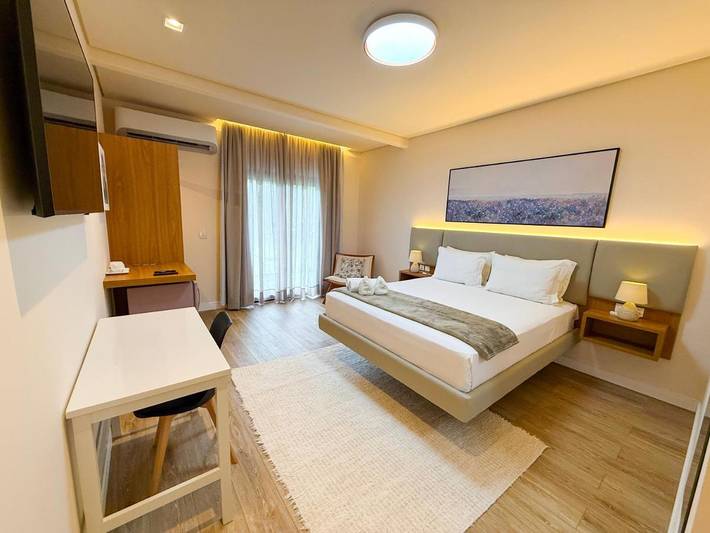 Pousadas para 4 pessoas, com piscina e vista e ainda jardim, adaptado a crianças no Mato Grosso do Sul