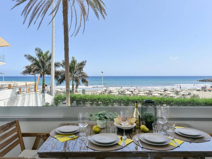 Apartamento para 4 personas, con jardín en Playa de las Burras