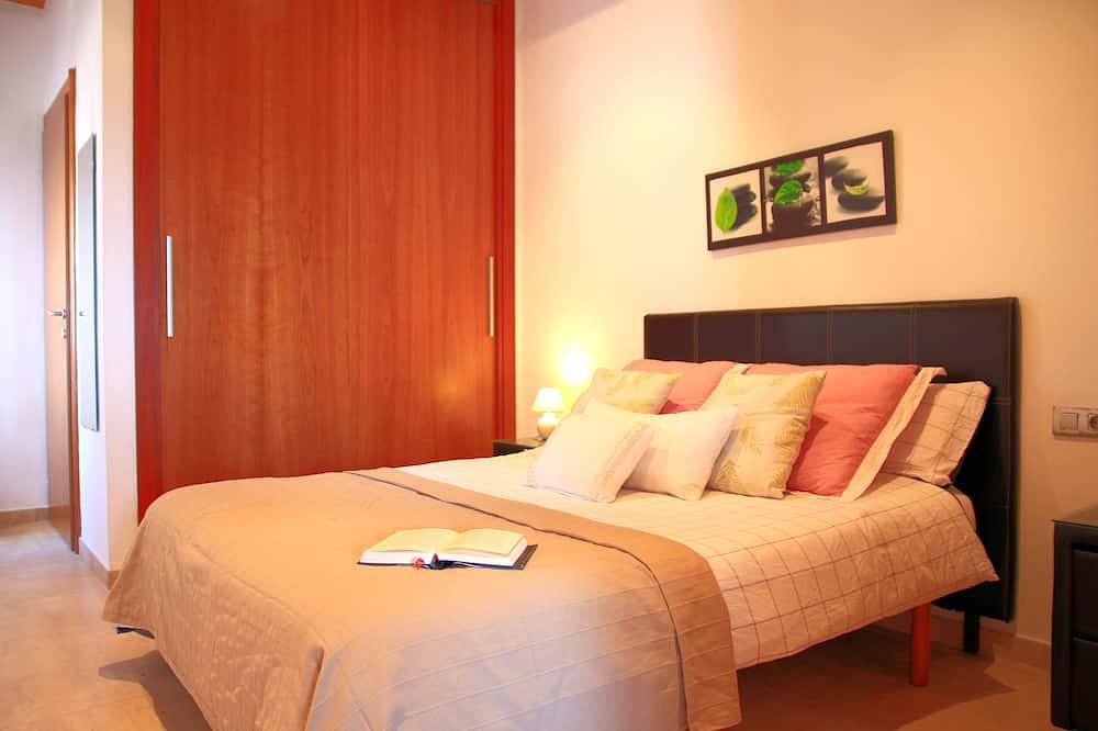 Meerblick, Terrasse, Strandnähe, modern, Klimaanlage, Wifi, einfacher Zugang in S'Illot Cala Morlanda, Manacor