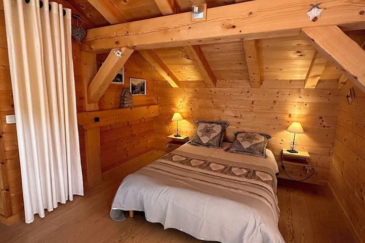 Gîte pour 8 personnes, avec terrasse et jardin dans Col des Aravis - 4