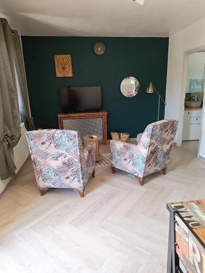 Ferienhaus für 2 Personen, mit Ausblick und Terrasse - 1
