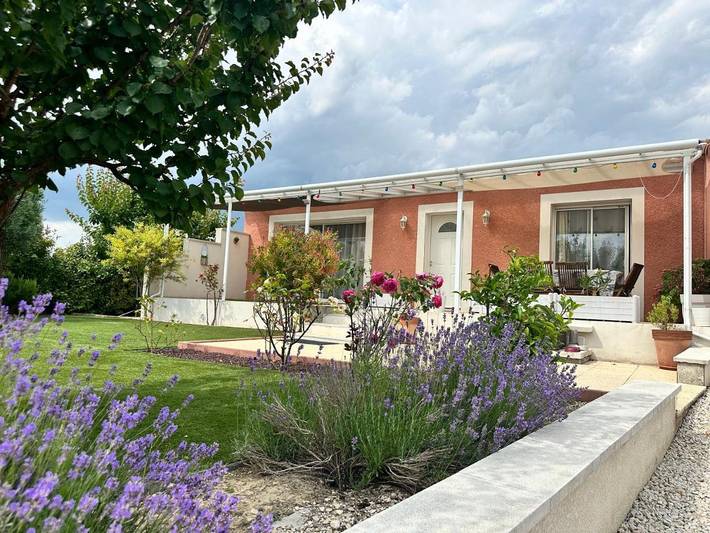 Cottage pour 7 personnes, avec jardin ainsi que vue et piscine à Saint-Gervais