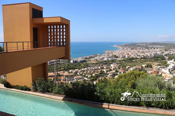 Villa pour 12 personnes, avec jardin à Sitges