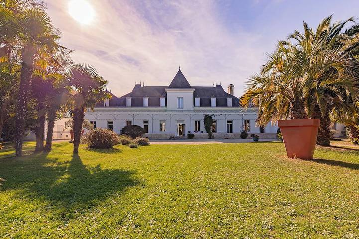 Château pour 15 personnes en Charente-Maritime