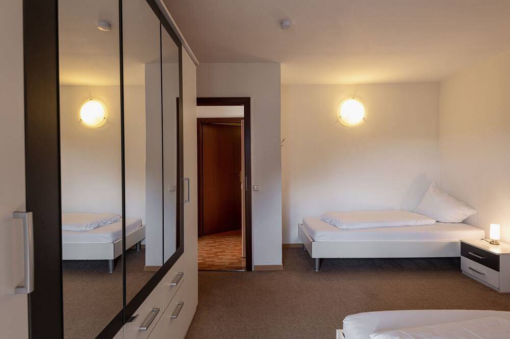 Ganze Wohnung, Eifelnatur (Haus 1) in Immerath, Vulkaneifel