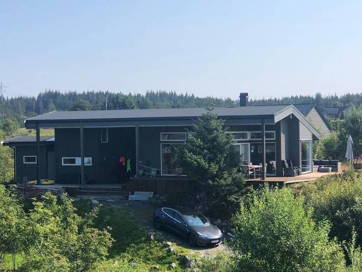 Ferienhaus für 8 Personen, mit Ausblick und Garten sowie Seeblick - 1