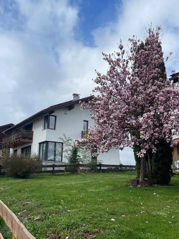 Gîte pour 6 personnes, avec balcon et vue à Irschenberg