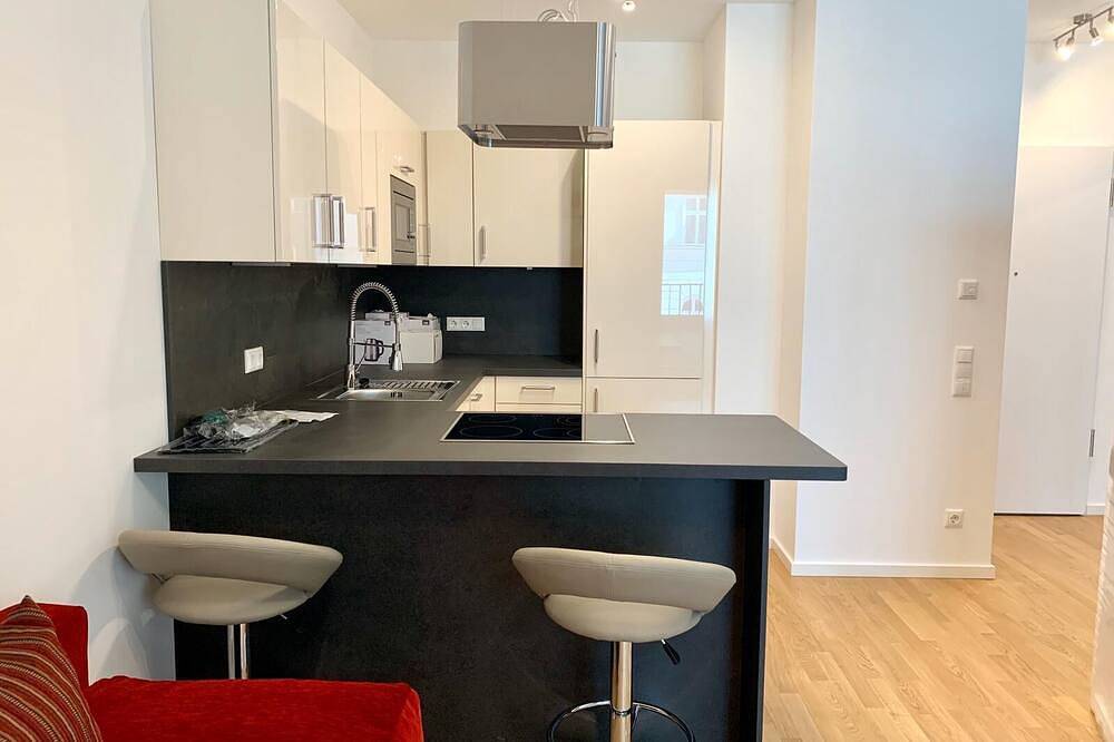 Ganze Wohnung, Charming 1-bedroom apartment in wonderful Berlin Mitte for businessmen in Mitte Berlin, Berlin