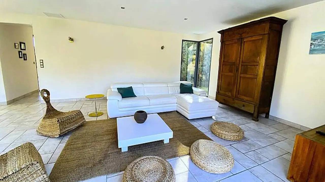 Ganze Ferienwohnung, Ferienwohnung für 12 Personen (250 m²) in Armissan in Armissan, Côte d'Améthyste