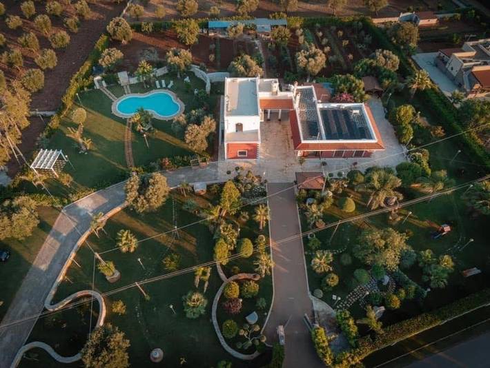 B&b per 3 persone, con Terrazza e Giardino nonché Piscina e Panorama a San Vito dei Normanni