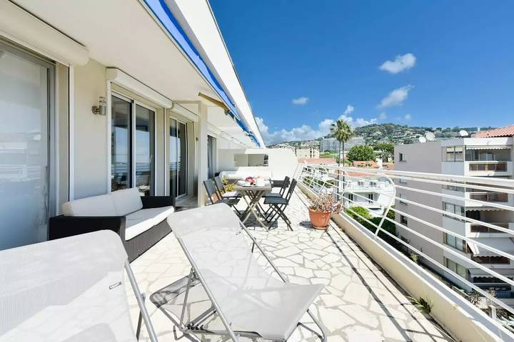 Gîte pour 4 personnes, avec Terrasse et Vue dans Port du Mourre-Rouge - 4