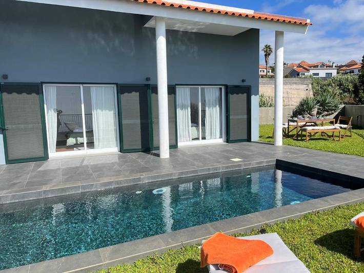 Location de vacances pour 8 personnes, avec jardin ainsi que piscine et vue à Ponta Do Pargo - 4