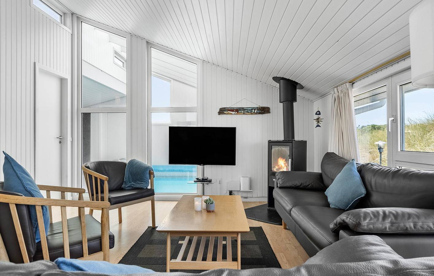 Ferienhaus für 8 Personen mit Terrasse in Bjerregård, Holmsland Klit