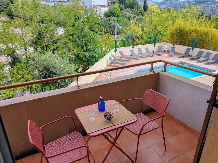 Gîte pour 2 personnes, avec piscine et balcon à Grasse - 4