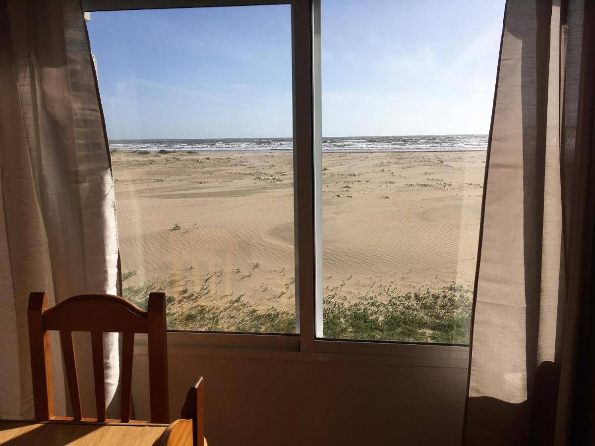 Apartamento inteiro, Apartamentos Calypso in Playa de Punta Umbría, Punta Umbría