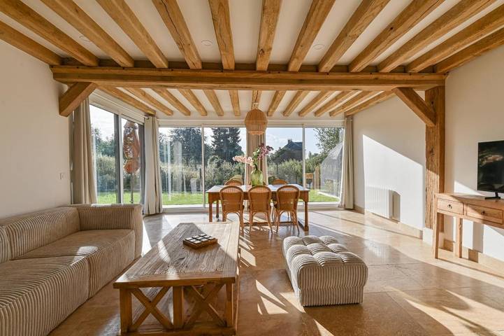 Location de vacances pour 5 personnes, avec jardin à Bonneville-sur-Touques