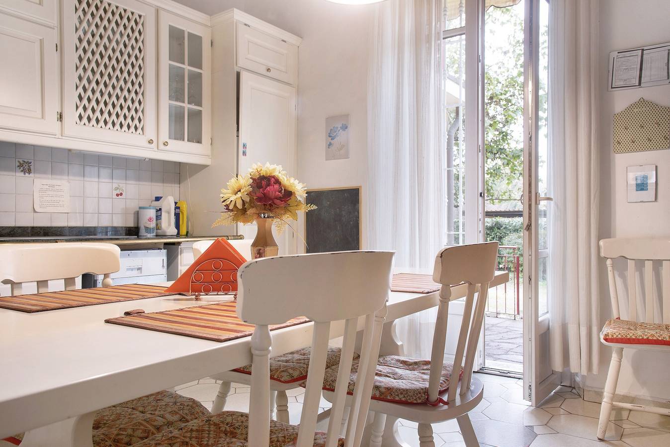 Ganze Wohnung, Apartment 'Suite in Villa Con Parco' mit privater Terrasse, Wlan und Klimaanlage in Varese, Varese Provinz