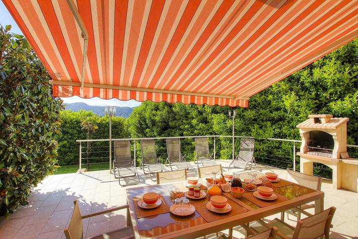 Gîte pour 4 personnes, avec Terrasse et Jardin à Santa-Maria-Siché