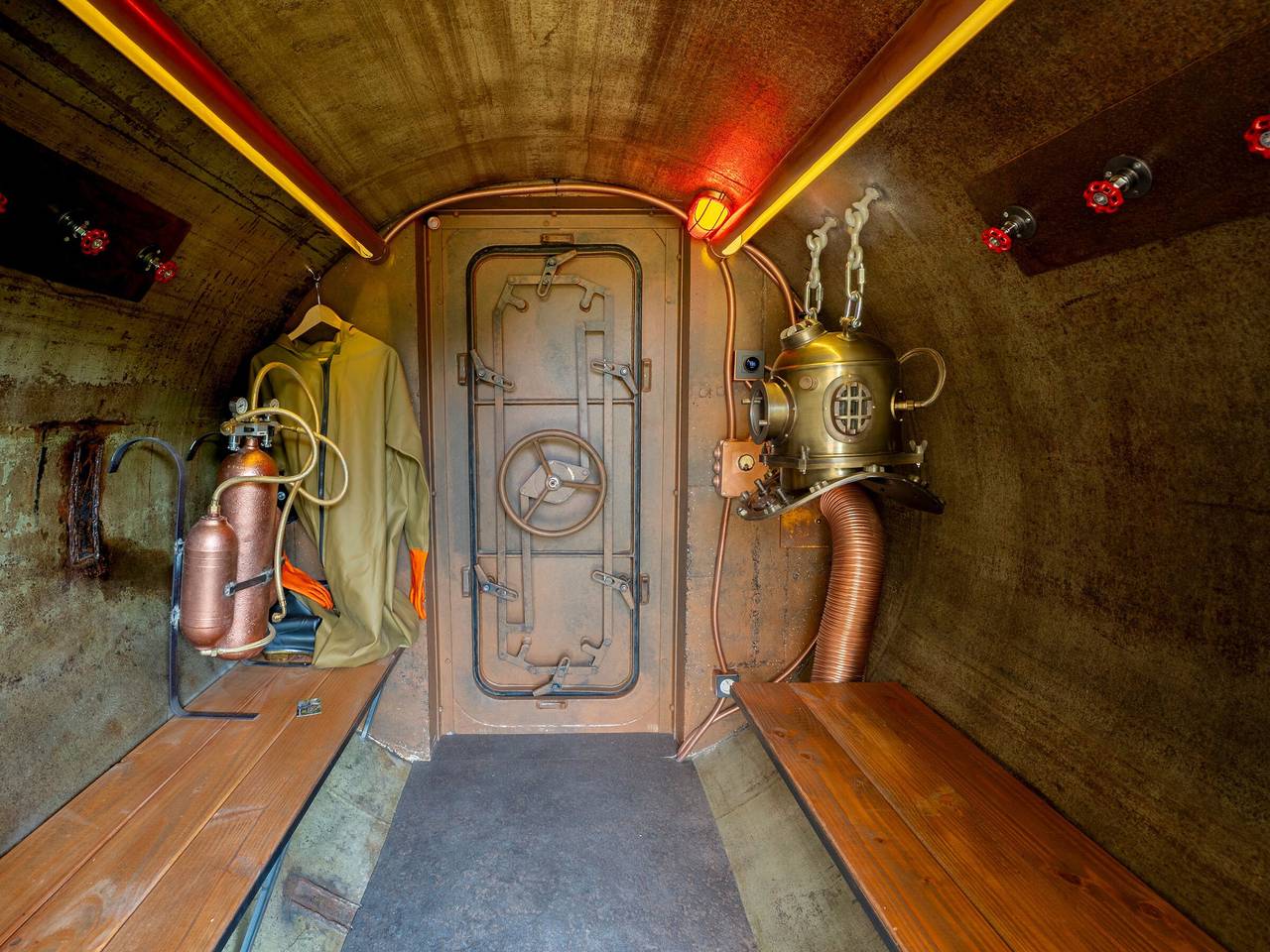 Hébergement insolite, ambiance steampunk - 2 pers. in Raon-aux-Bois, Région d'Épinal