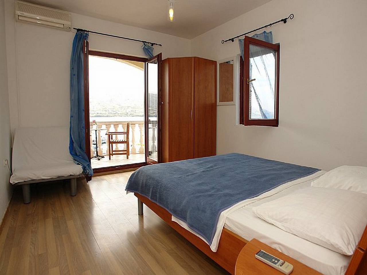 Pansion Gea - Double Room with Balcony and Sea View in Grad Pag, Otok Pag