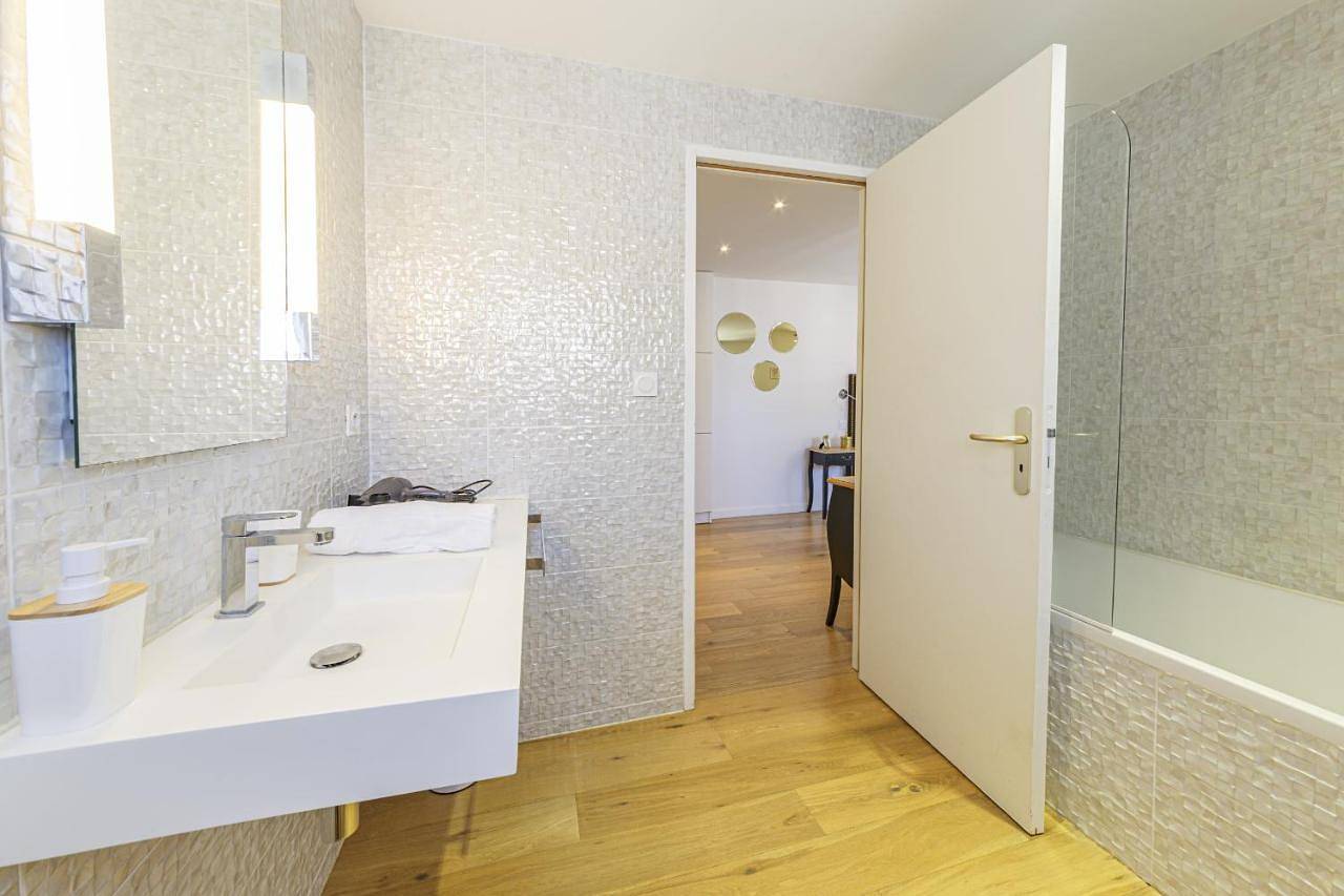 Superior Double Room in Angers, Région d'Angers