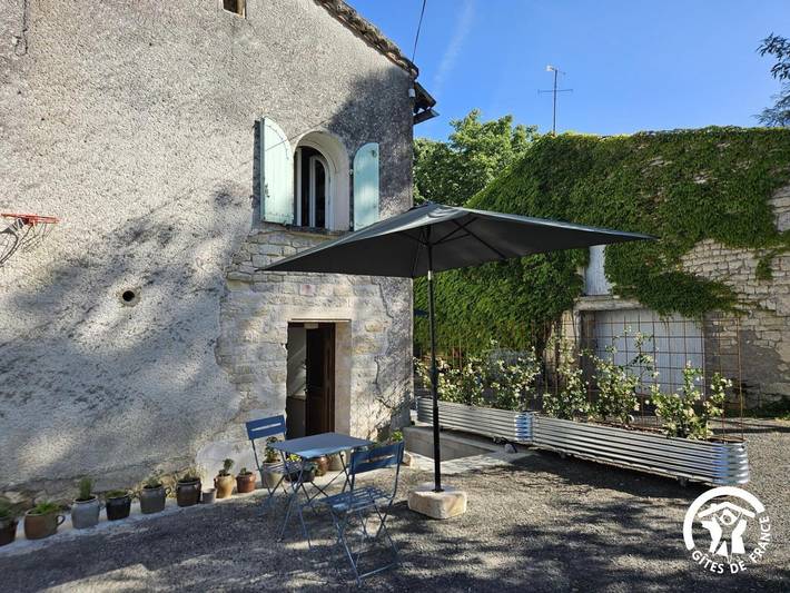 Gîte pour 2 personnes, avec jardin et piscine à Mailhoc - 2