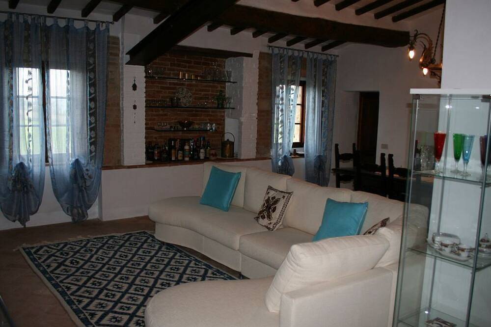 Casa vacanza a Valdelsa a partire da 117€ a notte